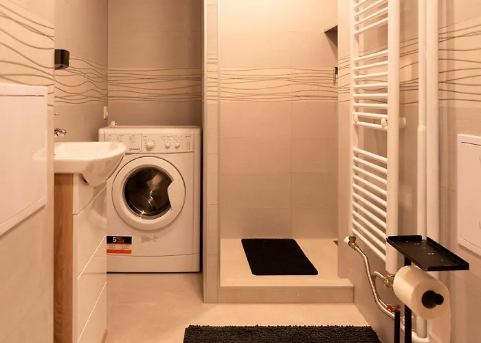 Apartament Bus Station *